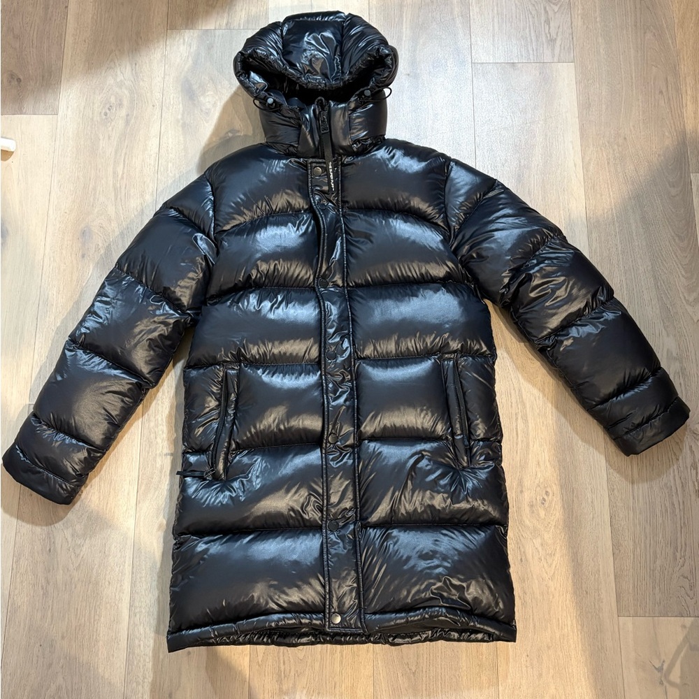 Aritzia Super Puff Mid (XS) - Black